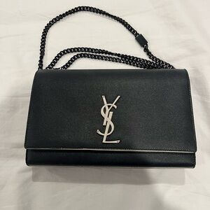 Authentic ysl bag ! Great condition !